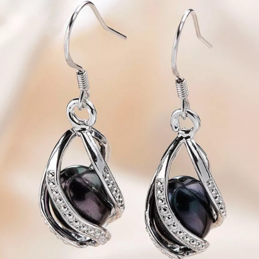 Freshwater Pearl earrings